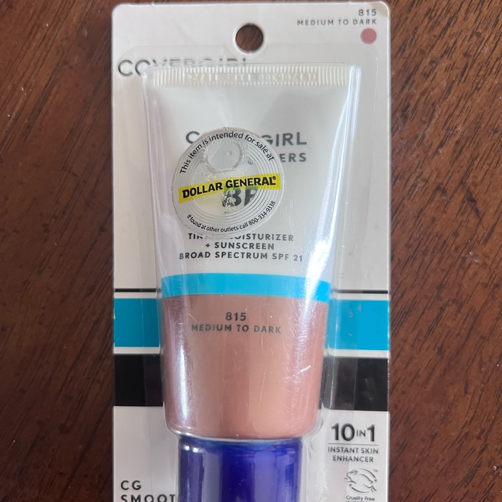 COVERGIRL Smoothers BB Cream - Medium to Dark New
